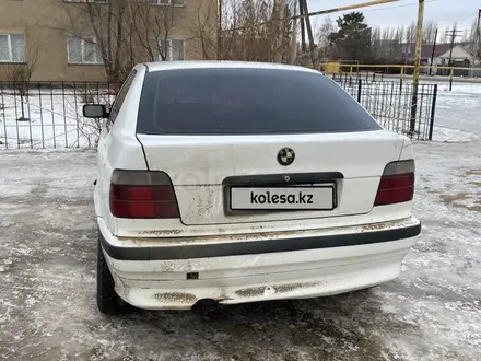 BMW 316 1995 года за 900 000 тг. в Уральск – фото 2