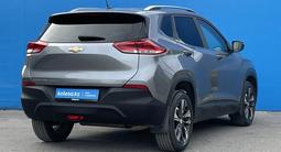 Chevrolet Tracker 2022 года за 7 810 000 тг. в Алматы – фото 3