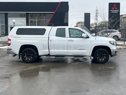 Toyota Tundra 2019 года за 20 890 000 тг. в Алматы – фото 8