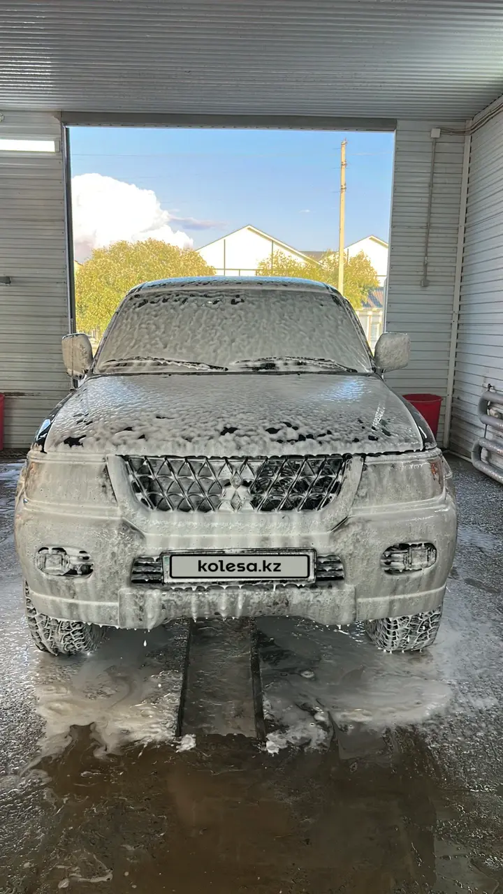 Mitsubishi Montero Sport, 2000