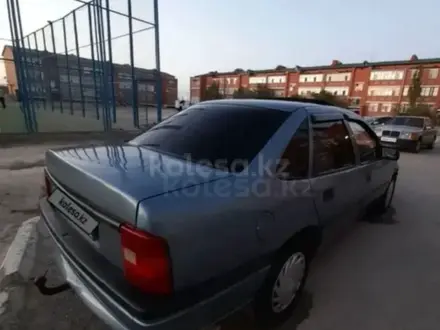 Opel Vectra 1993 года за 850 000 тг. в Кызылорда – фото 2