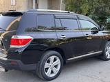 Toyota Highlander 2011 годаүшін11 400 000 тг. в Семей