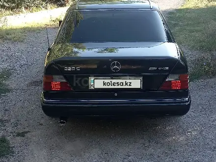 Mercedes-Benz E 220 1992 годаүшін2 200 000 тг. в Шымкент – фото 3