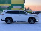 Toyota Highlander 2014 годаүшін16 700 000 тг. в Актобе – фото 2