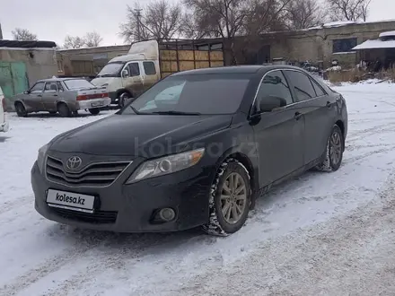 Toyota Camry 2010 года за 6 200 000 тг. в Актобе – фото 2