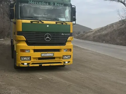 Mercedes-Benz  Actros 2001 года за 13 500 000 тг. в Кызылорда