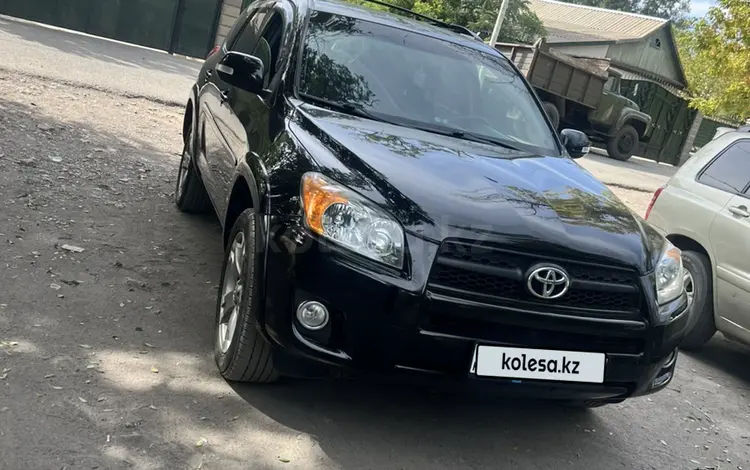 Toyota RAV4 2011 года за 8 700 000 тг. в Алматы