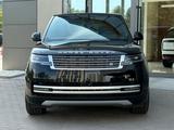 Land Rover Range Rover Autobiography 2026 года за 129 179 000 тг. в Алматы – фото 2
