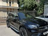 Mercedes-Benz GLS 450 2022 года за 53 000 000 тг. в Алматы – фото 2