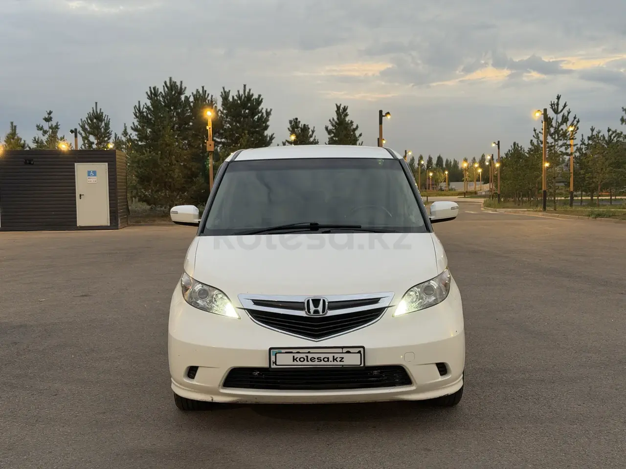 Honda Elysion, 2005