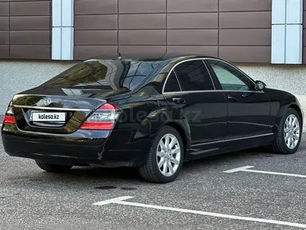 Mercedes-Benz S 350 2007 года за 7 500 000 тг. в Караганда – фото 10