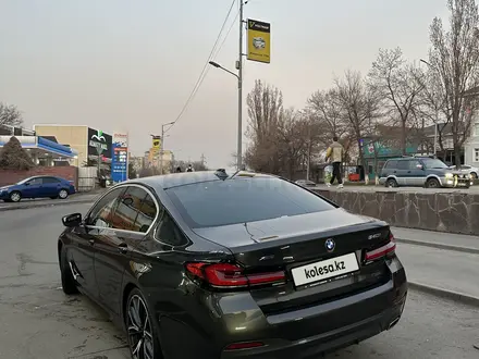 BMW 540 2020 года за 31 000 000 тг. в Алматы – фото 4