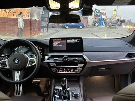 BMW 540 2020 года за 31 000 000 тг. в Алматы – фото 9