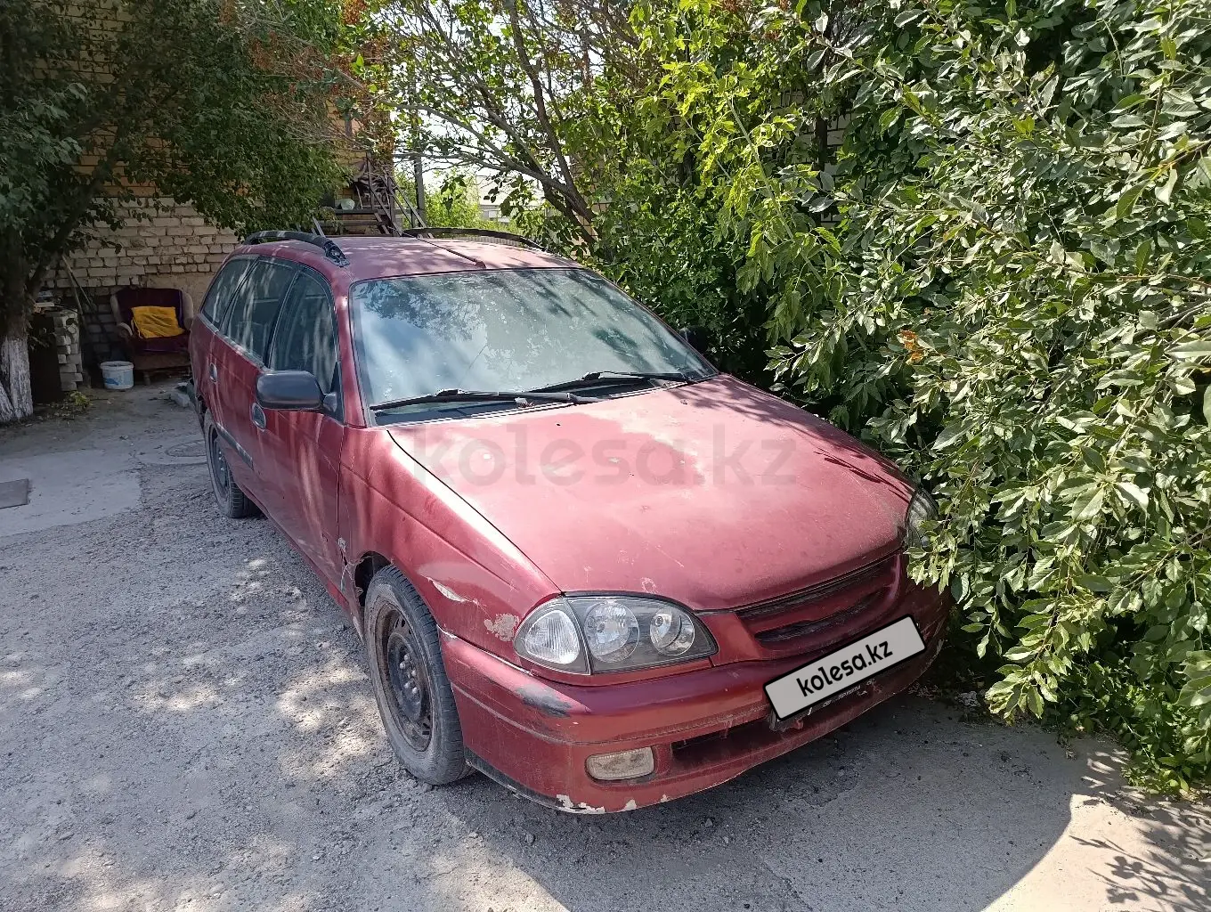 Toyota Avensis, 2002