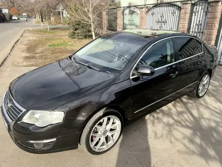 Volkswagen Passat 2006 года за 4 200 000 тг. в Алматы – фото 11