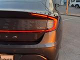 Hyundai Sonata 2022 года за 10 900 000 тг. в Караганда – фото 5