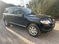 Volkswagen Touareg 2007 годаfor7 300 000 тг. в Алматы – фото 9