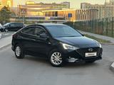 Hyundai Accent 2021 года за 6 950 000 тг. в Астана