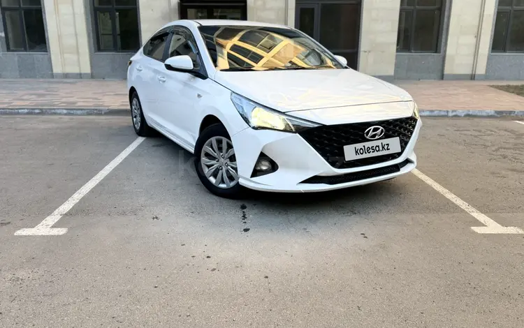 Hyundai Accent 2021 года за 6 350 000 тг. в Караганда