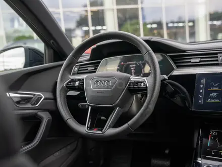 Audi e-tron 2022 года за 35 000 000 тг. в Алматы – фото 26