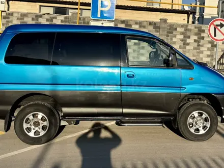 Mitsubishi Delica 1996 года за 7 844 655 тг. в Алматы – фото 2
