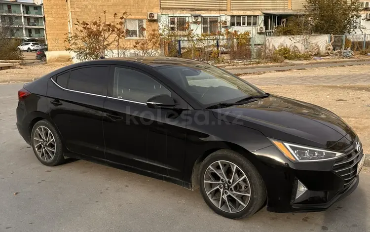 Hyundai Elantra 2018 года за 8 300 000 тг. в Актау
