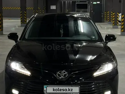 Toyota Camry 2020 годаүшін13 900 000 тг. в Алматы – фото 2