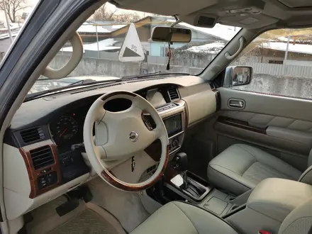 Nissan Patrol 2005 года за 9 900 000 тг. в Алматы – фото 7