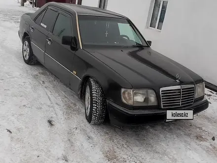 Mercedes-Benz E 200 1993 года за 1 900 000 тг. в Атбасар – фото 14