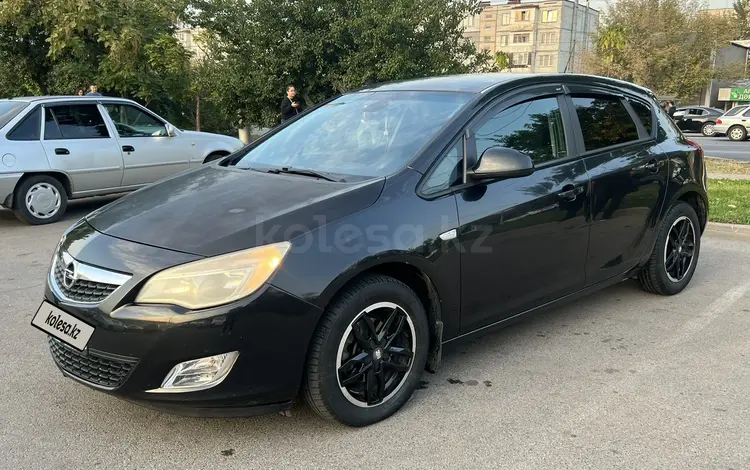 Opel Astra 2011 года за 2 500 000 тг. в Шымкент