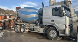 Volvo  FM 2004 года за 10 000 000 тг. в Алматы