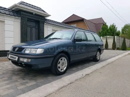 Volkswagen Passat 1995 года за 2 450 000 тг. в Тараз – фото 31