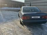 Mercedes-Benz E 280 1997 годаүшін2 800 000 тг. в Астана – фото 3