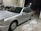 Mercedes-Benz E 320 1997 годаүшін3 200 000 тг. в Актау – фото 5