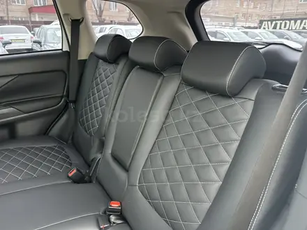 Mitsubishi Outlander 2022 года за 9 990 000 тг. в Актобе – фото 11