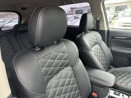 Mitsubishi Outlander 2022 года за 9 990 000 тг. в Актобе – фото 8