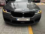 BMW M5 2022 года за 58 000 000 тг. в Алматы – фото 2