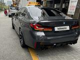BMW M5 2022 года за 58 000 000 тг. в Алматы – фото 5