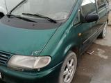 Volkswagen Sharan 1995 года за 1 000 000 тг. в Актау – фото 2