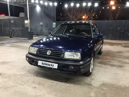 Volkswagen Vento 1992 года за 850 000 тг. в Шымкент – фото 5