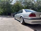 BMW 750 1997 года за 4 000 000 тг. в Астана – фото 3