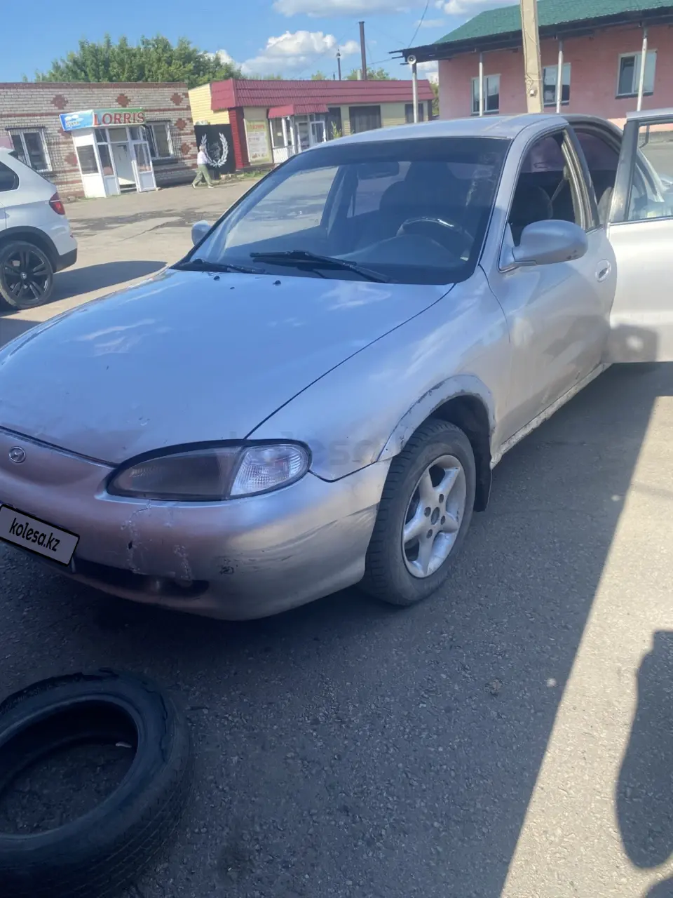 Hyundai Elantra, 1996