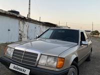 Mercedes-Benz E 200 1989 года за 1 700 000 тг. в Тараз