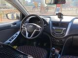 Hyundai Accent 2014 года за 4 000 000 тг. в Атырау – фото 2