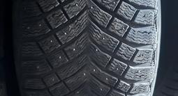 Шипованную резину Мишлен 285/50 R20 за 300 000 тг. в Костанай