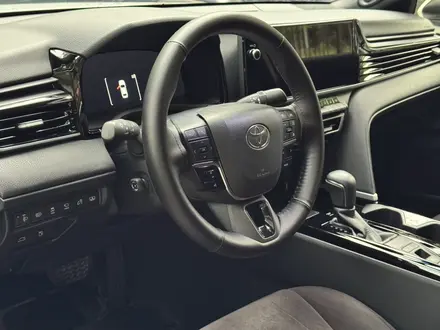 Toyota Camry 2025 года за 24 150 000 тг. в Алматы – фото 6