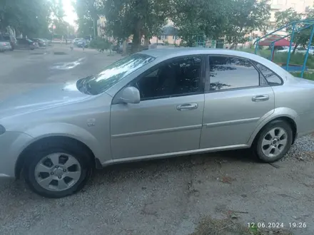 Daewoo Gentra 2014 года за 3 600 000 тг. в Семей – фото 7