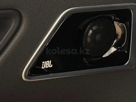 Toyota Land Cruiser Premium 2025 года за 75 890 000 тг. в Астана – фото 7
