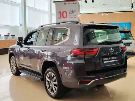 Toyota Land Cruiser Premium 2025 года за 74 890 000 тг. в Астана – фото 9