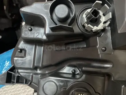 Передние фары Toyota Sienna 2020-2024 за 210 000 тг. в Астана – фото 10
